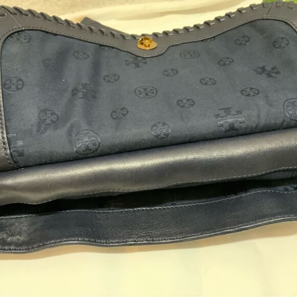 TORY BURCH MARION PATCHWORK SADDLEBAG Blue white liknew - Picture 12 of 16